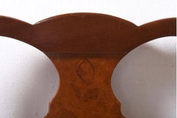 アンティーク家具　フランスアンティーク　ウォールナット材　上品で優雅な佇まいが魅力のダイニングチェア(椅子)