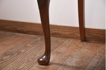 アンティーク家具　フランスアンティーク　ウォールナット材　上品で優雅な佇まいが魅力のダイニングチェア(椅子)(1)