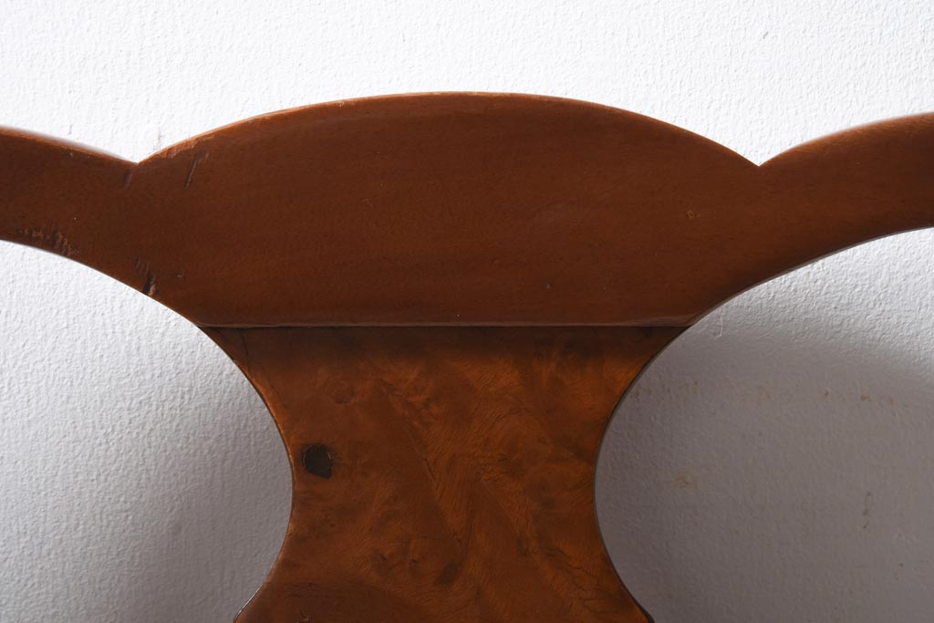 アンティーク家具　フランスアンティーク　ウォールナット材　上品で優雅な佇まいが魅力のダイニングチェア(椅子)(2)