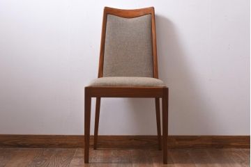 ヴィンテージ家具　北欧ビンテージ　G-PLAN(ジープラン)　しなやかなラインが魅力的なダイニングチェア(ワークチェア、椅子)(2)