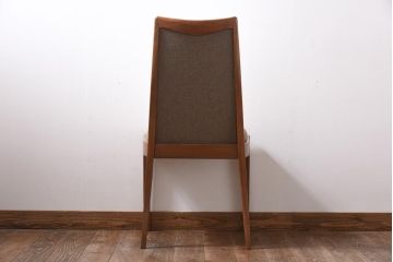 ヴィンテージ家具　北欧ビンテージ　G-PLAN(ジープラン)　しなやかなラインが魅力的なダイニングチェア(ワークチェア、椅子)(2)