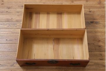 アンティーク家具　和製アンティーク　前面ヒノキ材　無骨な風合いが魅力の会津箪笥(箪笥ローボード、衣装箪笥)