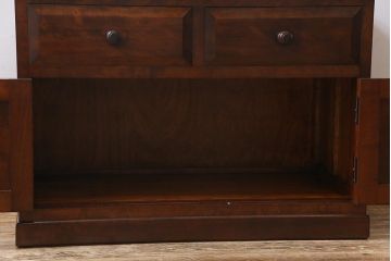中古美品　松本民芸家具　なめらかな質感のサイドキャビネット(サイドボード、収納棚、チェスト)(1)