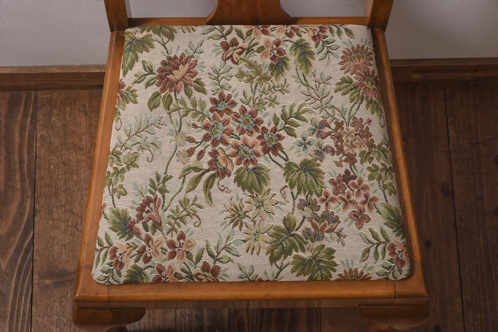 ヴィンテージ家具　フランスビンテージ　ガブリオールレッグ　ゴブラン織り　ビーチ材製ダイニングチェア(椅子)