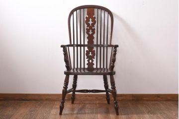 中古美品　松本民芸家具　44A型　リボンバックのシルエットが目を引くウィンザーチェア(アームチェア、板座チェア、ウインザーチェア)