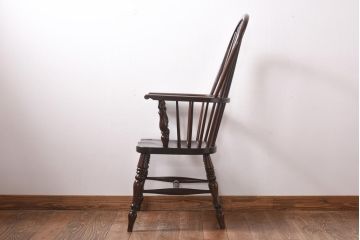 中古美品　松本民芸家具　44A型　リボンバックのシルエットが目を引くウィンザーチェア(アームチェア、板座チェア、ウインザーチェア)