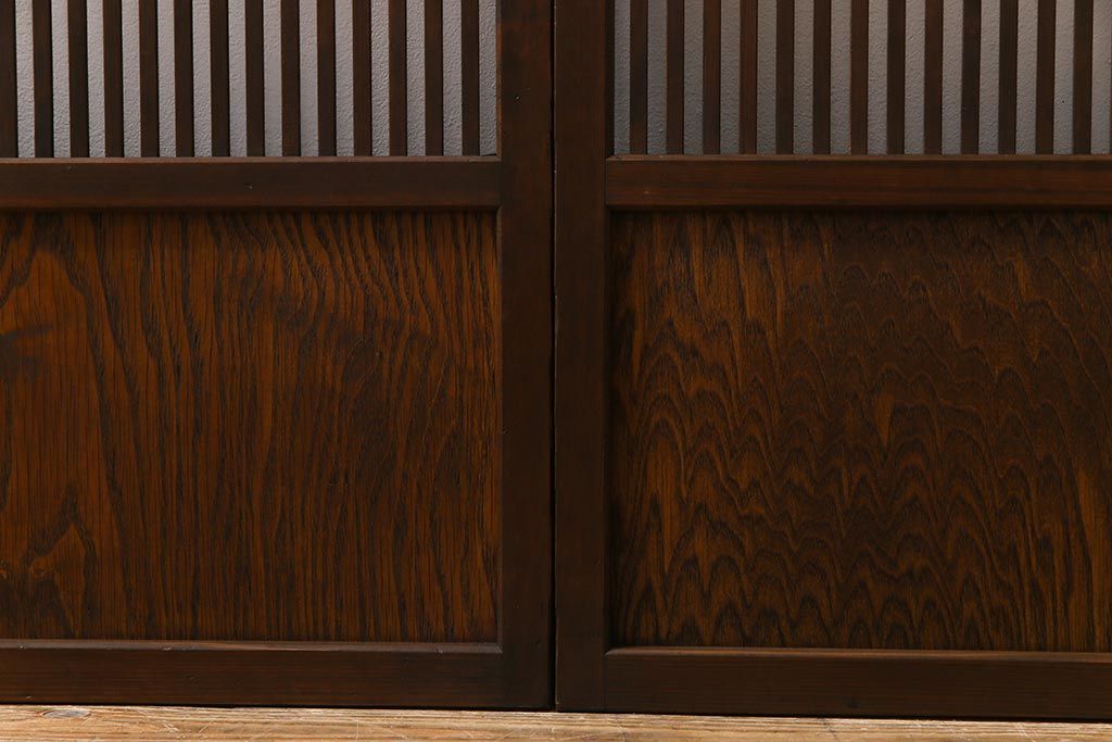 昭和初期　市松模様ガラス　和モダンな雰囲気高まる格子戸(ガラス帯戸、引き戸、建具)2枚セット