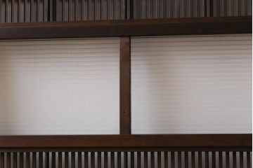 モールガラス　裏障子枠付き　落ち着いた色合いが魅力的な格子戸(ガラス帯戸、引き戸、建具)3枚セット