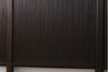 高級品!　変わり花菱ガラス　ヒノキ柾目材　細い桟が並んだ上品な万本格子戸(引き戸、ガラス帯戸、建具)4枚セット