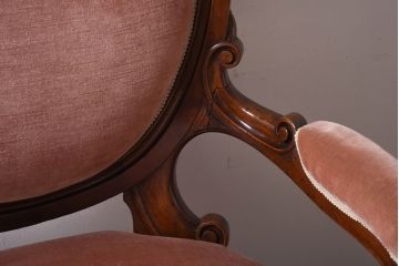 アンティーク家具　イギリスアンティーク　1880年代　ヴィクトリアン様式　アームチェア(サロンチェア、ラウンジチェア)