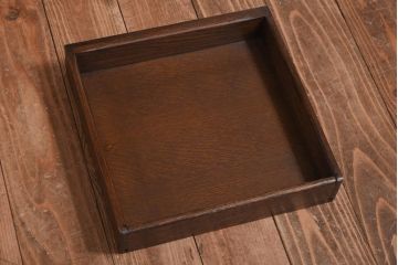中古　イギリス輸入家具　オーク材　葡萄の彫刻がおしゃれなサイドテーブル(ナイトテーブル)(定価約12万円)(2)