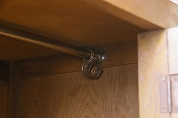 レトロ家具　昭和初期　タモ材　パーケット　レトロモダンなワードローブ(洋服タンス)