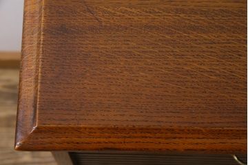 アンティーク家具　イギリスアンティーク　オーク材　凛とした佇まいの蛇腹式扉のファイリングキャビネット(書類ケース、チェスト)