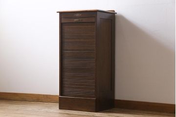 アンティーク家具　イギリスアンティーク　オーク材　凛とした佇まいの蛇腹式扉のファイリングキャビネット(書類ケース、チェスト)