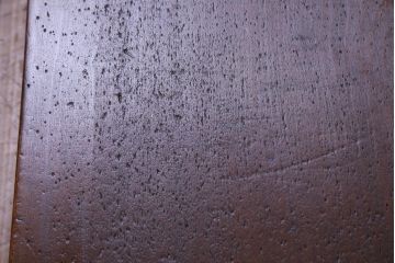 レトロ家具　昭和レトロ　朴の木一枚板　使い込まれた風合いが魅力の裁ち板(作業台、飾り台、陳列台)