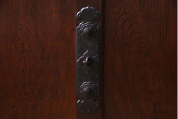 アンティーク家具　和製アンティーク　上手物!六尺　前面総ケヤキ材 美しい杢目を堪能できる箪笥サイドボード(収納箪笥、夜具箪笥、水屋箪笥)