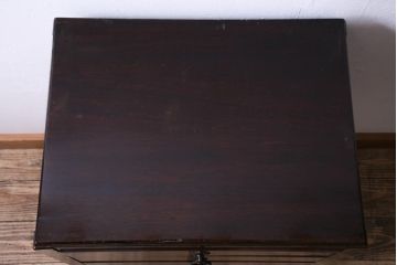 アンティーク家具　イギリスアンティーク　Fyne Ladye　オーク材　シックなレコードケース(ドロワー、脚付チェスト、ミュージックキャビネット)