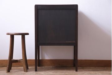 アンティーク家具　イギリスアンティーク　Fyne Ladye　オーク材　シックなレコードケース(ドロワー、脚付チェスト、ミュージックキャビネット)