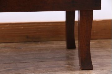 レトロ家具　昭和レトロ　古い木の風合いが味わいのある角ちゃぶ台(ローテーブル)