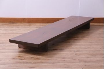 アンティーク家具　和製アンティーク　栃の木一枚板　渋い和の雰囲気溢れる裁ち板(作業台、飾り台、陳列台)