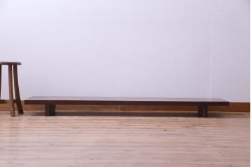 アンティーク家具　和製アンティーク　栃の木一枚板　渋い和の雰囲気溢れる裁ち板(作業台、飾り台、陳列台)