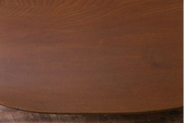 レトロ家具　昭和レトロ　オーバル型　栓材　はっきりとした木目が目を引くちゃぶ台(ローテーブル)