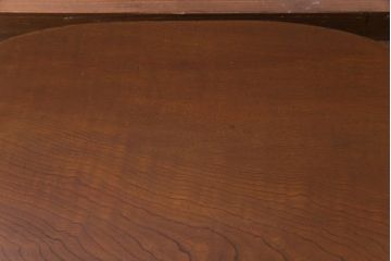 レトロ家具　昭和レトロ　オーバル型　栓材　はっきりとした木目が目を引くちゃぶ台(ローテーブル)