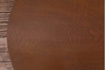 レトロ家具　昭和レトロ　オーバル型　栓材　はっきりとした木目が目を引くちゃぶ台(ローテーブル)