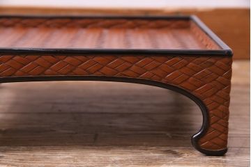 和製アンティーク　工芸品　精巧に施された彫りの模様が目を引くお膳3客セット