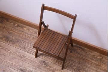 ヴィンテージ家具　ビンテージ　ブナ材　素朴な風合いが温もり溢れるフォールディングチェア(折り畳みチェア、椅子)