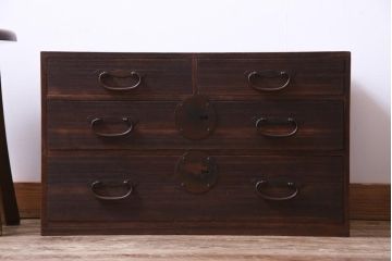 アンティーク家具　和製アンティーク　桐材　銅金具　味わい感じる佇まいが魅力の小箪笥(小引き出し)