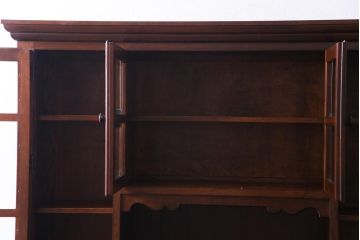 中古　松本民芸家具　西洋家具のような佇まいの食器棚(キャビネット、収納棚)(定価約110万円)