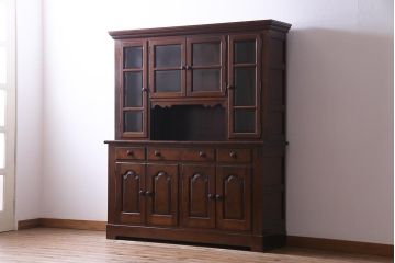 中古　松本民芸家具　西洋家具のような佇まいの食器棚(キャビネット、収納棚)(定価約110万円)