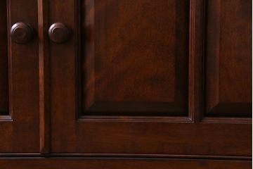 中古　松本民芸家具　洗練されたシックなデザインのE型書棚(本箱、飾り棚、キャビネット、収納棚)(定価約62万5千円)