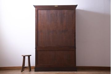 中古　松本民芸家具　洗練されたシックなデザインのE型書棚(本箱、飾り棚、キャビネット、収納棚)(定価約62万5千円)