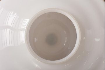 和製アンティーク　乳白色のガラスが柔らかな印象のペンダントライト(天井照明、吊り下げ照明)