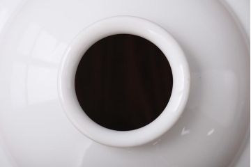 オールドノリタケ・則武(日陶)　落ち着いた色味の小花が可憐な印象与えるシェード(ペンダントライト、吊り下げ照明)