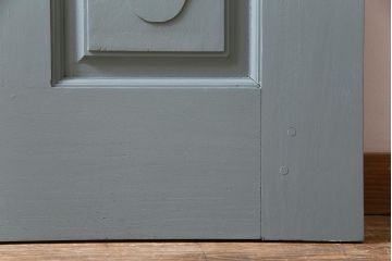 ペイント建具　DIY　花のレリーフが目を引くフレンチなドア(扉、建具)(2)