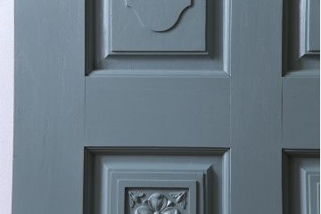 ペイント建具　DIY　花のレリーフが目を引くフレンチなドア(扉、建具)(2)
