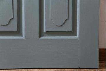ペイント建具　DIY　花のレリーフが目を引くフレンチなドア(扉、建具)(2)
