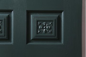ペイント建具　DIY　花のレリーフがクラシカルなドア(扉、建具)(1)