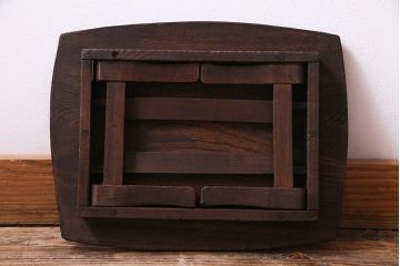 アンティーク雑貨　昭和レトロ　小振りなサイズが可愛らしい豆ちゃぶ台(飾り台、花台)