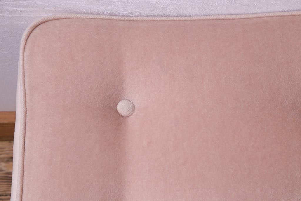 ヴィンテージ家具 北欧ビンテージ G-PLAN Tola&Black(トラー&ブラック) 洗練された佇まいが魅力的なスツール(オットマン、椅子、クッションチェア)