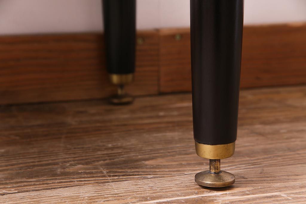 ヴィンテージ家具 北欧ビンテージ G-PLAN Tola&Black(トラー&ブラック) 洗練された佇まいが魅力的なスツール(オットマン、椅子、クッションチェア)