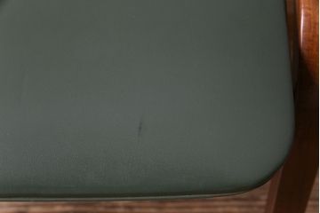 ヴィンテージ家具　ビンテージ　秋田木工　ブナ材　シンプルなデザインがお洒落なスタッキングスツール(スツール、椅子)