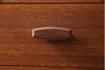 ヴィンテージ家具　北欧ビンテージ　G-PLAN　Quadrille　シンプルモダンな6段チェスト(サイドチェスト、トールボーイ)