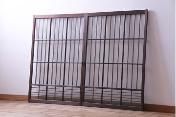 昭和初期　モールガラス　変わり格子が目を惹くシンプルなガラス戸(窓、引き戸、建具)2枚組