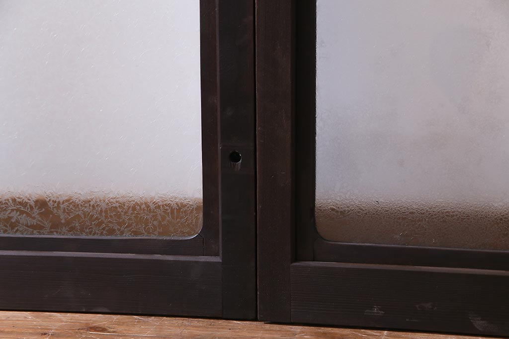 大正ロマン　結霜ガラス 太めのフレームが存在感を放つモダンなガラス戸(窓、引き戸、建具)4枚組