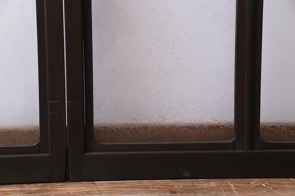 大正ロマン　結霜ガラス 太めのフレームが存在感を放つモダンなガラス戸(窓、引き戸、建具)4枚組