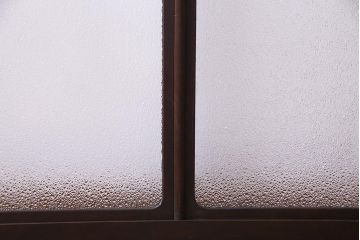 大正ロマン　ダイヤガラス 太めのフレームが存在感を放つモダンなガラス戸(窓、引き戸、建具)2枚組